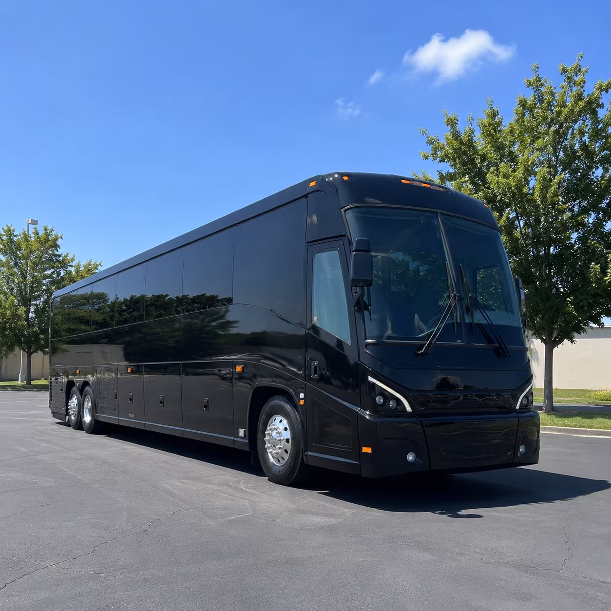 charter bus shuttle service at daytona beach international airport dab
