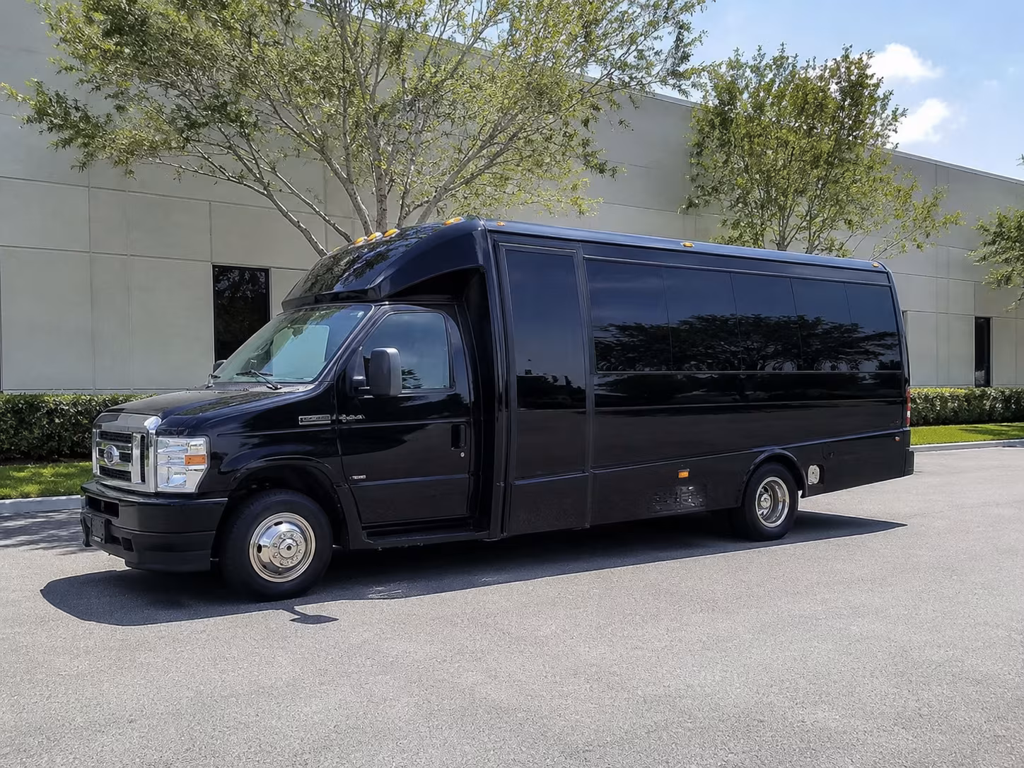charter buses to ocean center arena concerts and special events