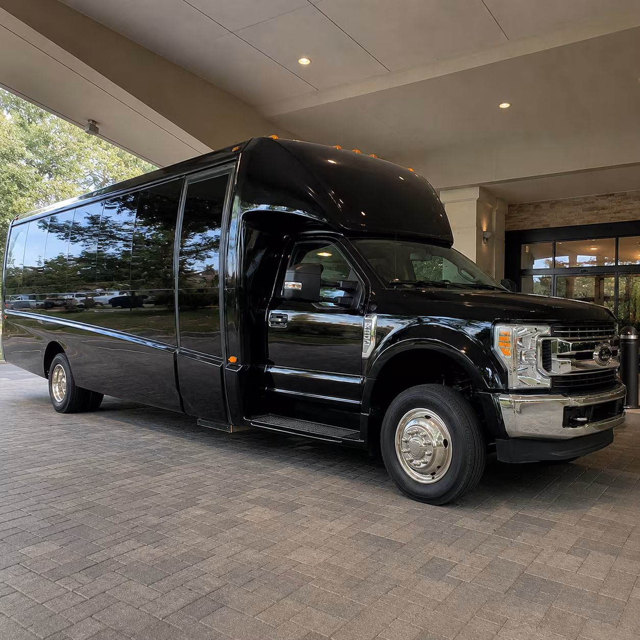 pre prom shuttle buses from hotels and private venues in daytona beach